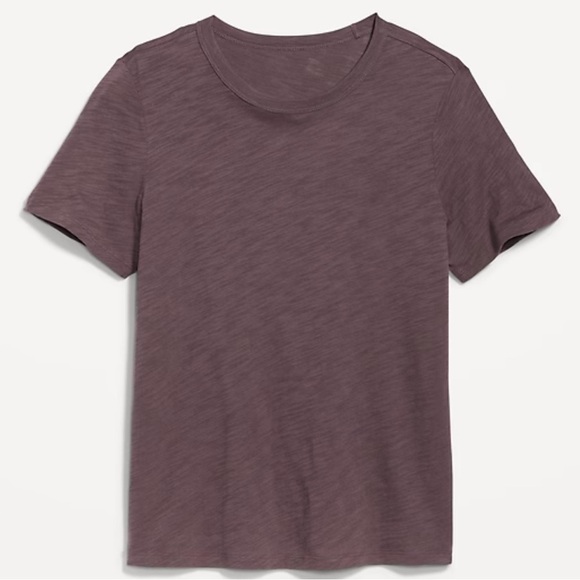 Old Navy Women's Short Sleeve Tee in Deep Purple - Picture 4 of 5
